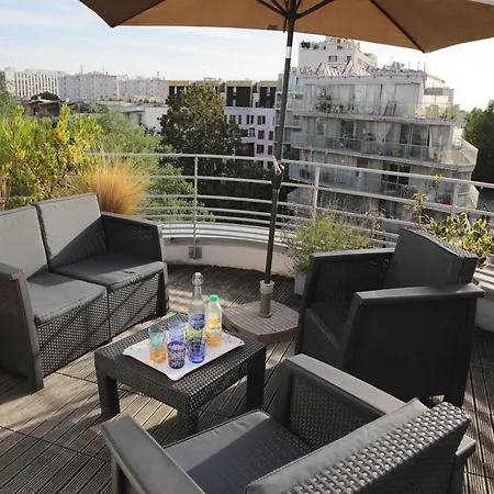 Penthouse Vue Sur Canal Et 2 Pieces Paris