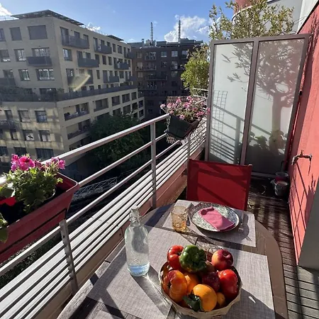 Penthouse Vue Sur Canal Et 2 Pieces Paris